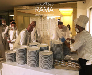 Rama per “Dinner in White”