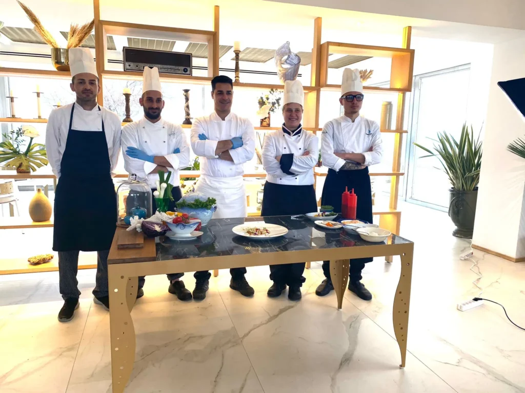 1b0db948-0002-4e25-a7d3-ceec7ce37a97